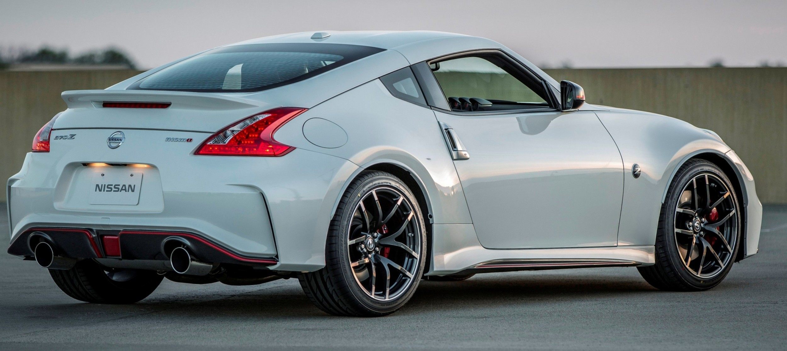 Nissan 370z Nismo 2015