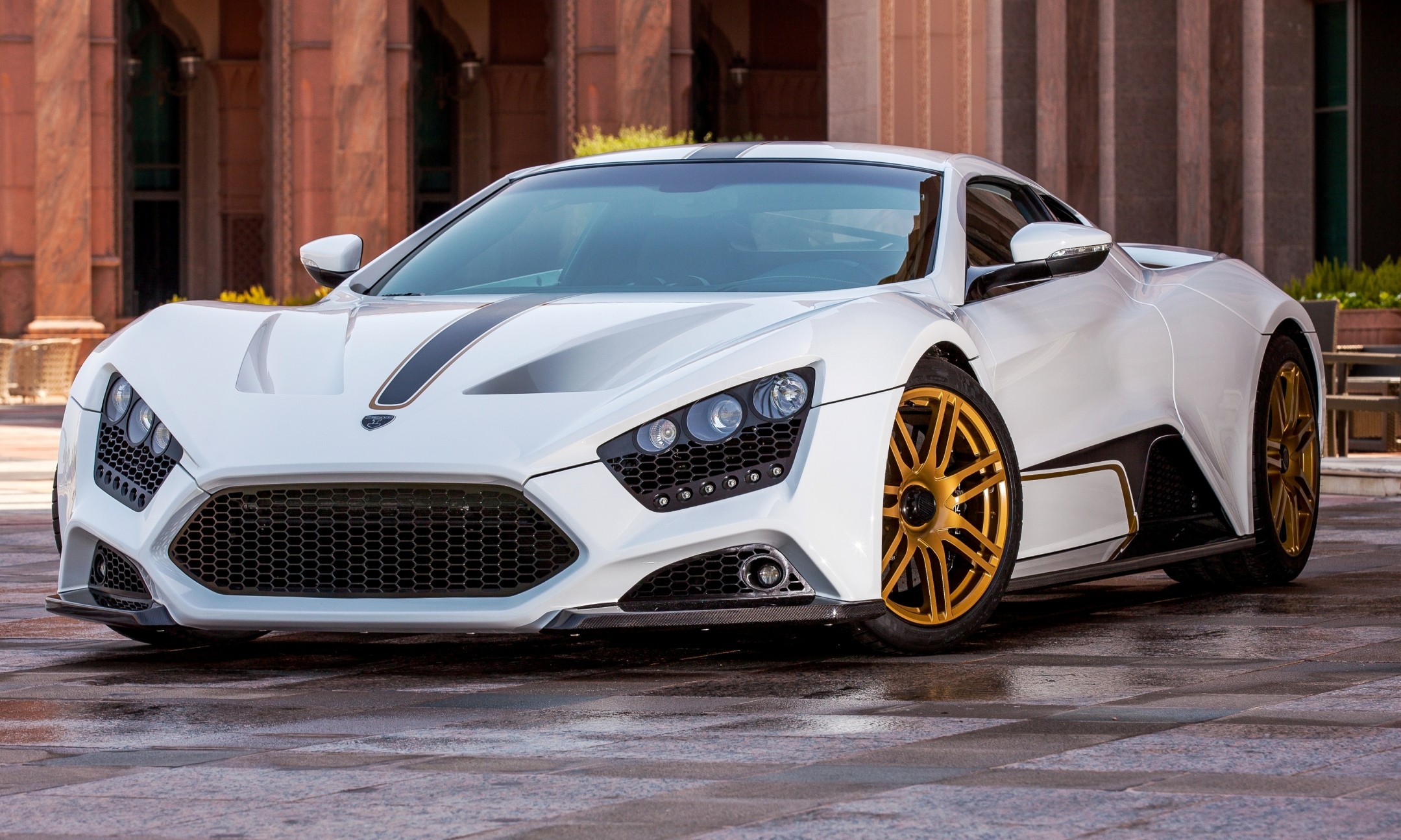 Десятка самых лучших. Zenvo st1. Zenvo st1 gt 2018. Ламборгини зенво. Zenvo st1 в России.